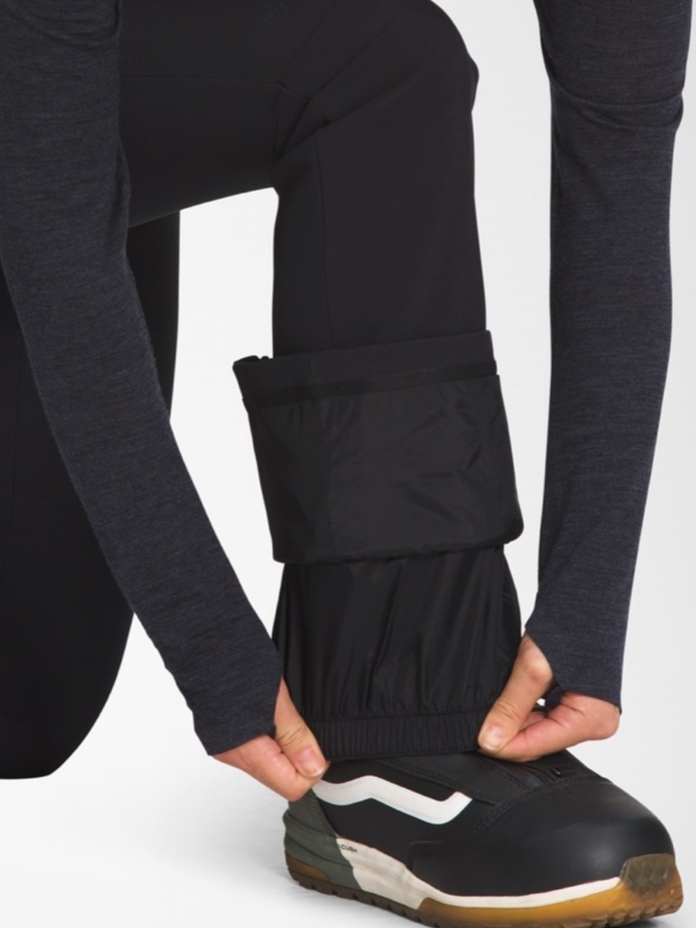 NWT The North Face Black Snow Ski Pants Fitted High Waist Windwall Amry Size 4 - Picture 2 of 11